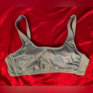 Wild fable bikini top size 8-10 (D-DD) color blue